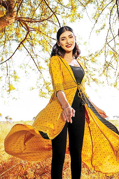 Smart casual dresses create buzz