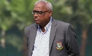 Shakib's focus unwavering on field, says Fahim 