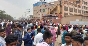 35 RMG factories announce closure amid workers' protest 