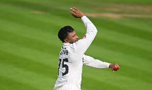 Shakib shines in Surrey debut with 4 wkts