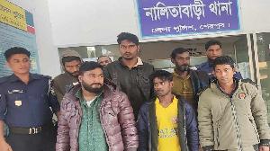 Four held with heroin in Sherpur