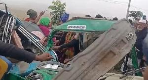 2 killed in Kishoreganj road crash