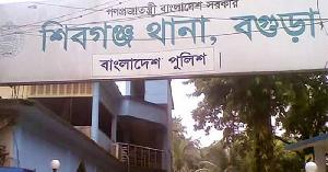 Handcuffed suspect snatched from police in Bogura  