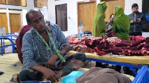 30 injured in clashes between 2 factions in Kuakata