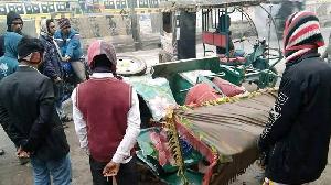 Couple killed in Dhamrai bus accident 