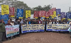 Protests erupt over RAJUK's Madhumati Model Town move