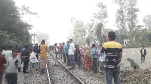 Elderly woman crushed under train in Lalmonirhat