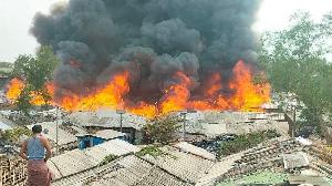 Fire at Rohingya camp: 2 die, 500 houses gutted