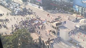 Dismissed armed forces members' protest causes 3hr traffic disruption