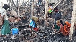 Over 400 houses burnt down in fire at Ukhiya Rohingya camp