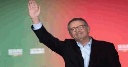 Portugal elects left-wing politician Antonio José Seguro as president