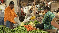 Vegetable prices halve in 2 days at Hili market