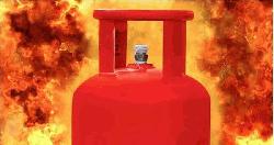 3 family members burnt in Chandpur gas cylinder explosion