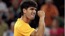 Top-ranked Alcaraz, Sabalenka win Miami openers