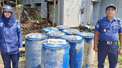 Police seize 1,360L of diesel found abandoned in Laxmipur canal