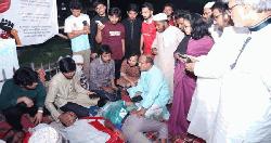 Hunger strike ends at Raju Sculpture as martyrs' families intervene