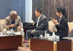 Fakhrul leaves for China 