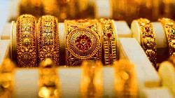 Gold price drops by Tk 3,266 per bhori