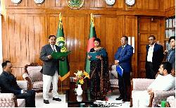 Nusrat Tabassum takes oath as MP
