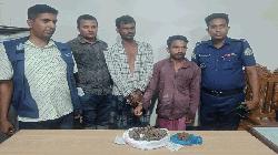 2 held with hemp in Patuakhali