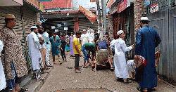 Animal sacrifices underway in Dhaka