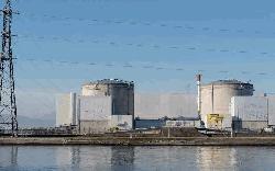 Heatwave forces France to halt nuclear reactors to protect rivers