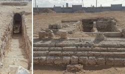 Egypt finds 2,000-year-old coastal tombs