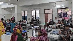 Dengue patients treated alongside highly contagious measles cases at Suhrawardy Hospital