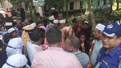 Madrasa teacher killed in bus collision, highway blocked