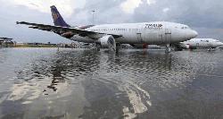 Bangkok flooding disrupts travel, airports remain operational