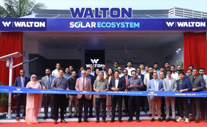 Finance and Planning Minister Amir Khosru Mahmud Chowdhury unveils the Walton Solar Ecosystem at Walton Corporate Office in Bashundhara, Dhaka. 
