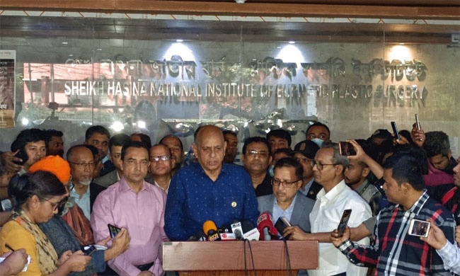 Health Minister Samanta Lal Sen speaks at press briefing  at the Sheikh Hasina National Burn and Plastic Surgery Institute in the capital on Friday. Photo : Collected 