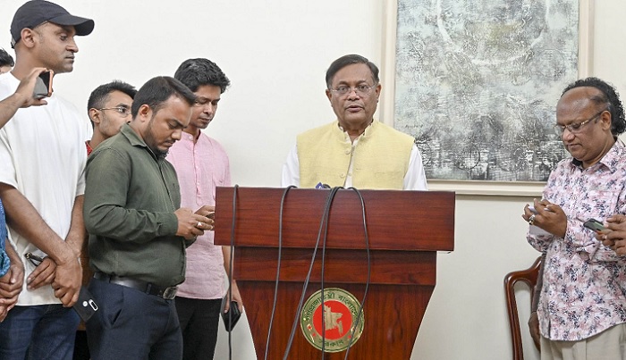 Foreign Minister Dr Hasan Mahmud talk to reporters at the foreign ministry in Dhaka on Tuesday (March 12) PHOTO: PID