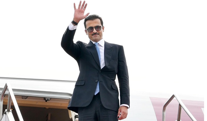 Amir of the State of Qatar Sheikh Tamim Bin Hamad Al Thani left Dhaka Tuesday afternoon wrapping up his two-day state visit to Bangladesh