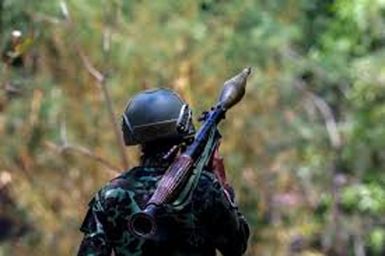 A soldier from the Karen National Liberation Army (KNLA) carries an RPG launcher at a Myanmar military base at Thingyan Nyi Naung village on the outskirts of Myawaddy, in Myanmar on April 15, 2024. File Photo: Reuters