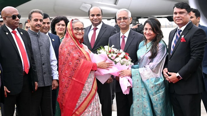 Prime Minister Sheikh Hasina reached New Delhi Friday evening on a two-day state visit to India at the invitation of her Indian counterpart Narendra Modi.