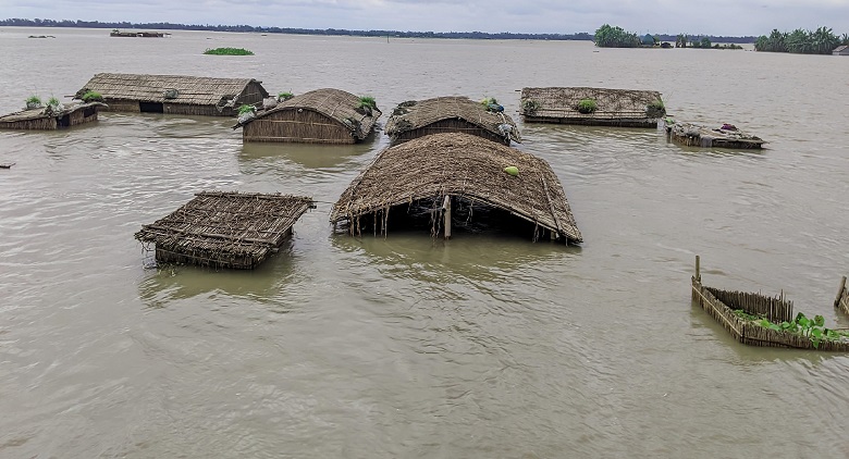 The houses of three unions under Rajibpur upazila of Kurigram distric goes under water during the ongoing flood. Photo: Observer