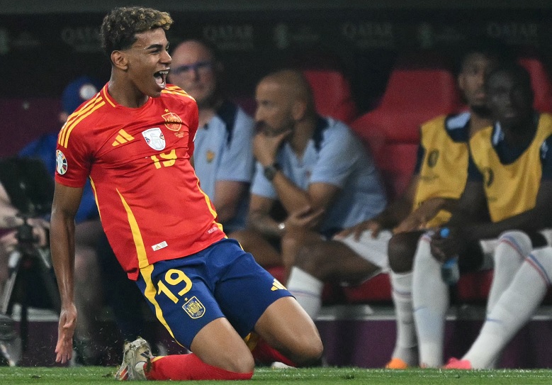 Spain's Lamine Yamal became the youngest scorer in Euros history with a wonder-strike against France. Photo: AFP