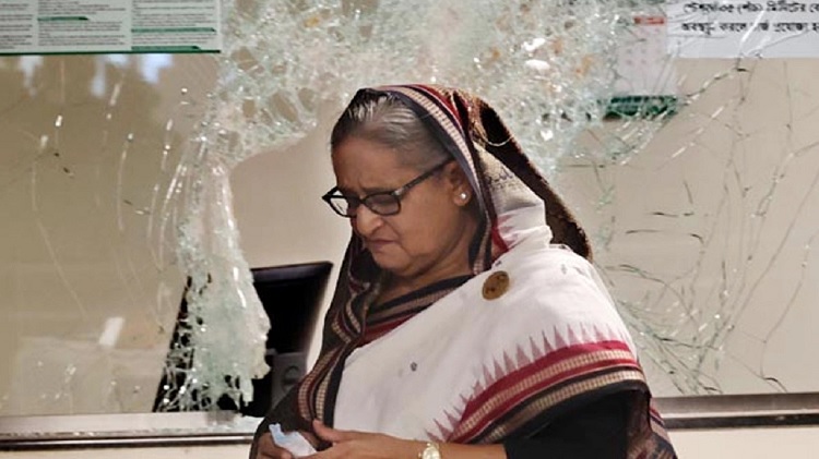 In an emotion-chocked voice, Prime Minister Sheikh Hasina breaks down and seeks justice from countrymen for vandalising during her visit to the vandalised Mirpur-10 Metro Rail Station in the capital on Thursday (July 25, 2024).