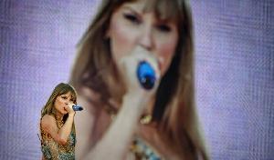 Swift says filled with 'fear', 'guilt' after Vienna terror threat