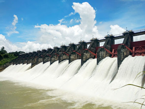  A view of the Kaptai Dam spillway. 