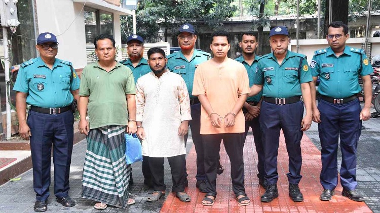 Three people including father and son have been arrested for their alleged involvement in the murder of two brothers at Wari area in the capital on August 14 last.