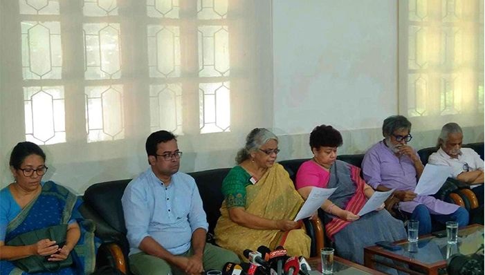 Prof Gitiara Nasreen, of the Department of Mass Communication and Journalism at Dhaka University, read out the open letter at a press conference at Dhaka University Teachers Club on Saturday (September 28).