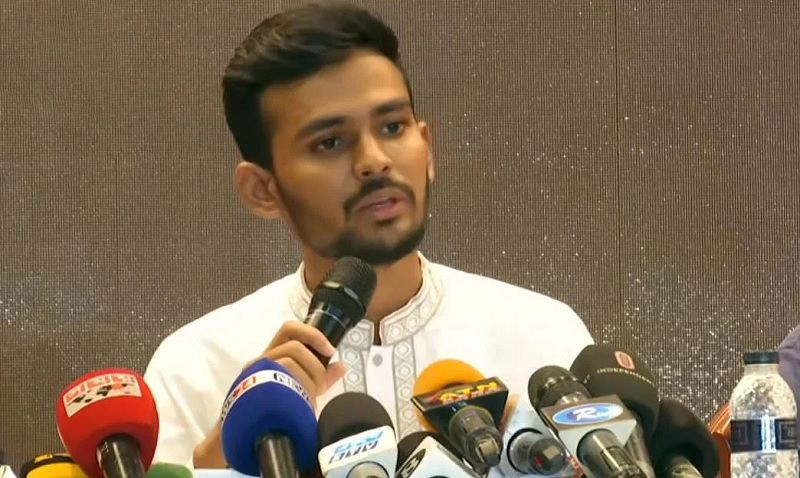 Asif Mahmud Sajib Bhuiyan speaks to jounalists at the Ministry of Labor and Employment on Sunday. Photo: Screen grab