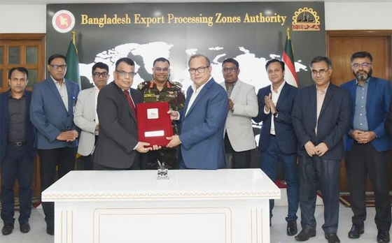 Member (Investment Promotion) of BEPZA Md Ashraful Kabir and Managing Director of Sky Bees Limited Josim Uddin Ahmed signed the agreement on behalf of their respective organisations.