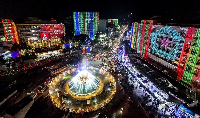 The capital city Dhaka decorated by liting up in the colors of the national flag—red and green while streets are lined with glowing arches and the flickering lights reflect the collective joy and pride over Victory Day. Photo: AR Sumon