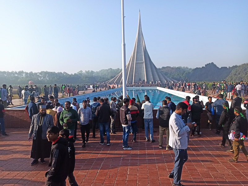 People paying tribute at Jatiya Smritisoudho. Photo credit: A R Sumon