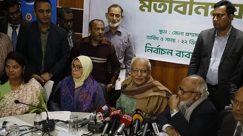 Electoral System Reform Commission head Dr Badiul Alam Majumder speaks after joining an opinion-sharing meeting with different stakeholders on the reforms of electoral process in Chattogram on Sunday (December 22).