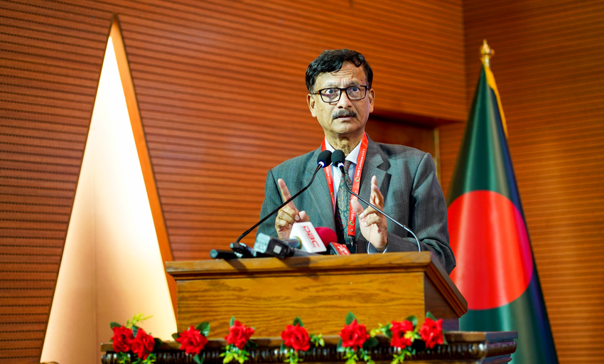 Foreign Affairs Adviser Md Touhid Hossain speaking at "NRB Conclave" held at the Foreign Service Academy on Sunday. Photo: Observer